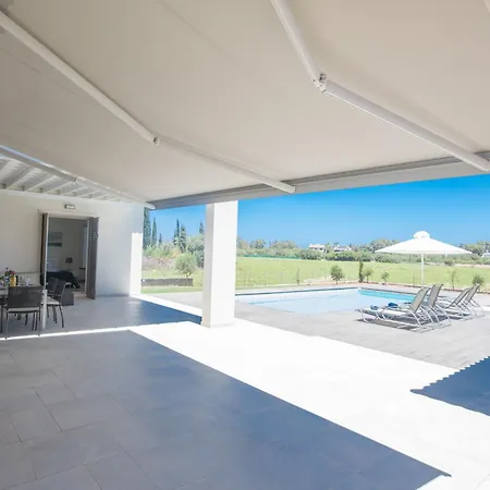Σπίτι διακοπών In Ayia Napa Mit Grossem Patio *